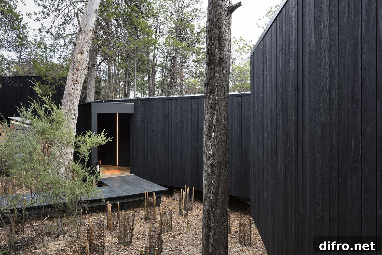 Tasmanian oak, blackwood and other locally sourced woods shape the lovely pavilions