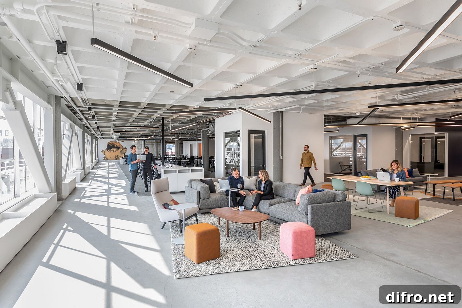 Comfortable living-room style seating area for collaboration