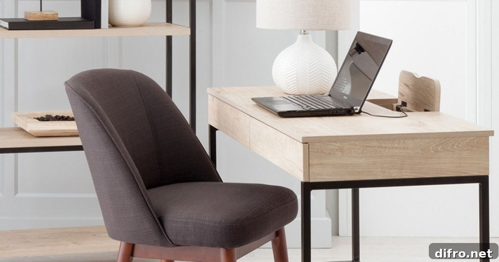 Modern writing desk