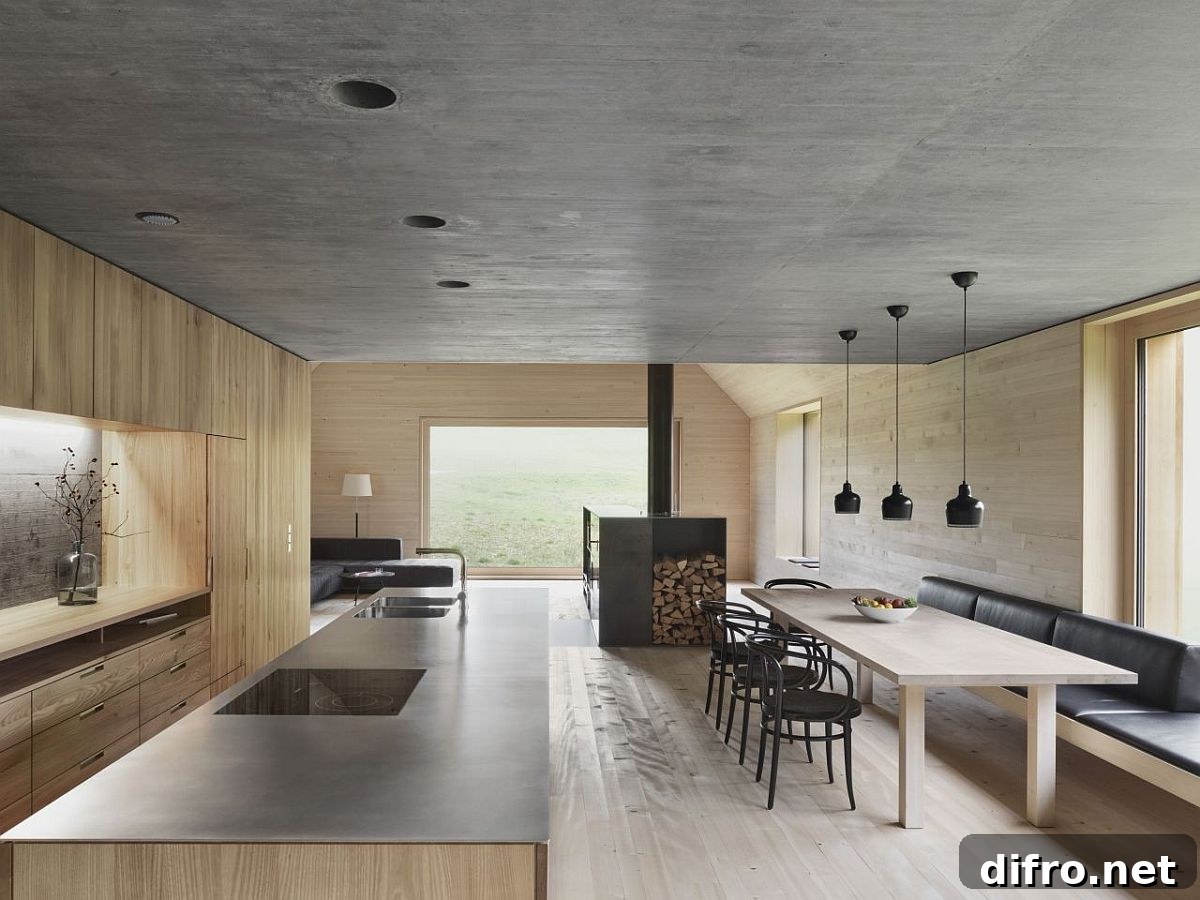 Kitchen and dining area of the Haus am Moor on the lower level