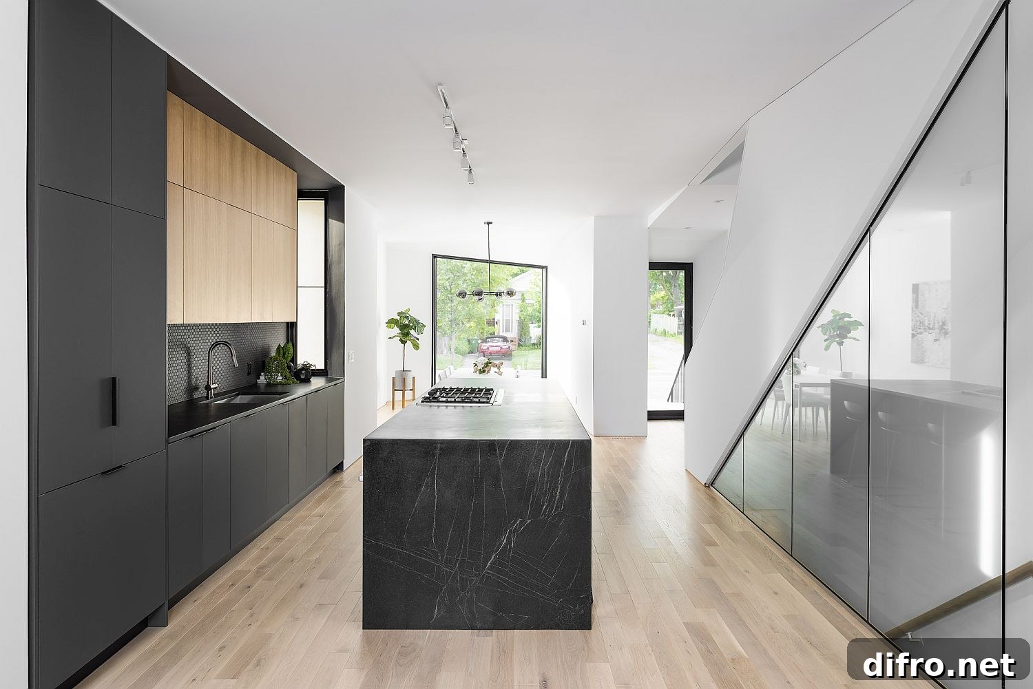 Dark stone island in the modern kitchen