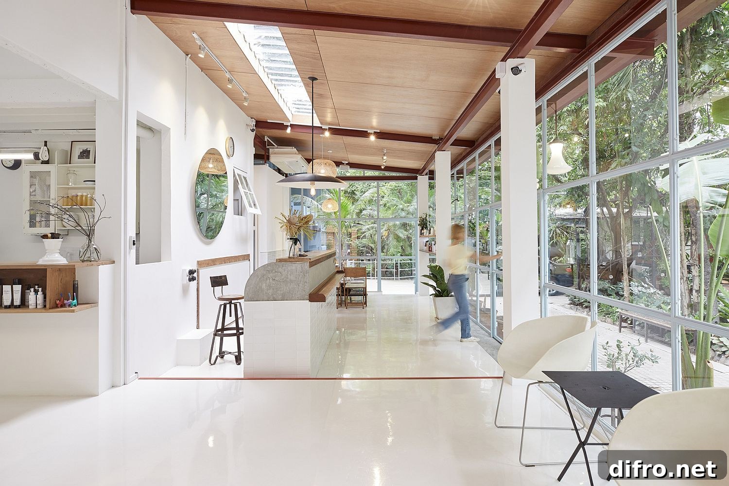 Glass walls ensure that there is easy passage of light throughout