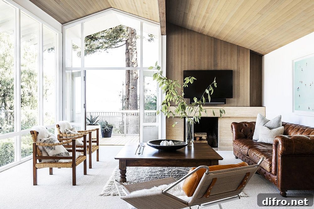 Living room of Mercer Modern with lake view