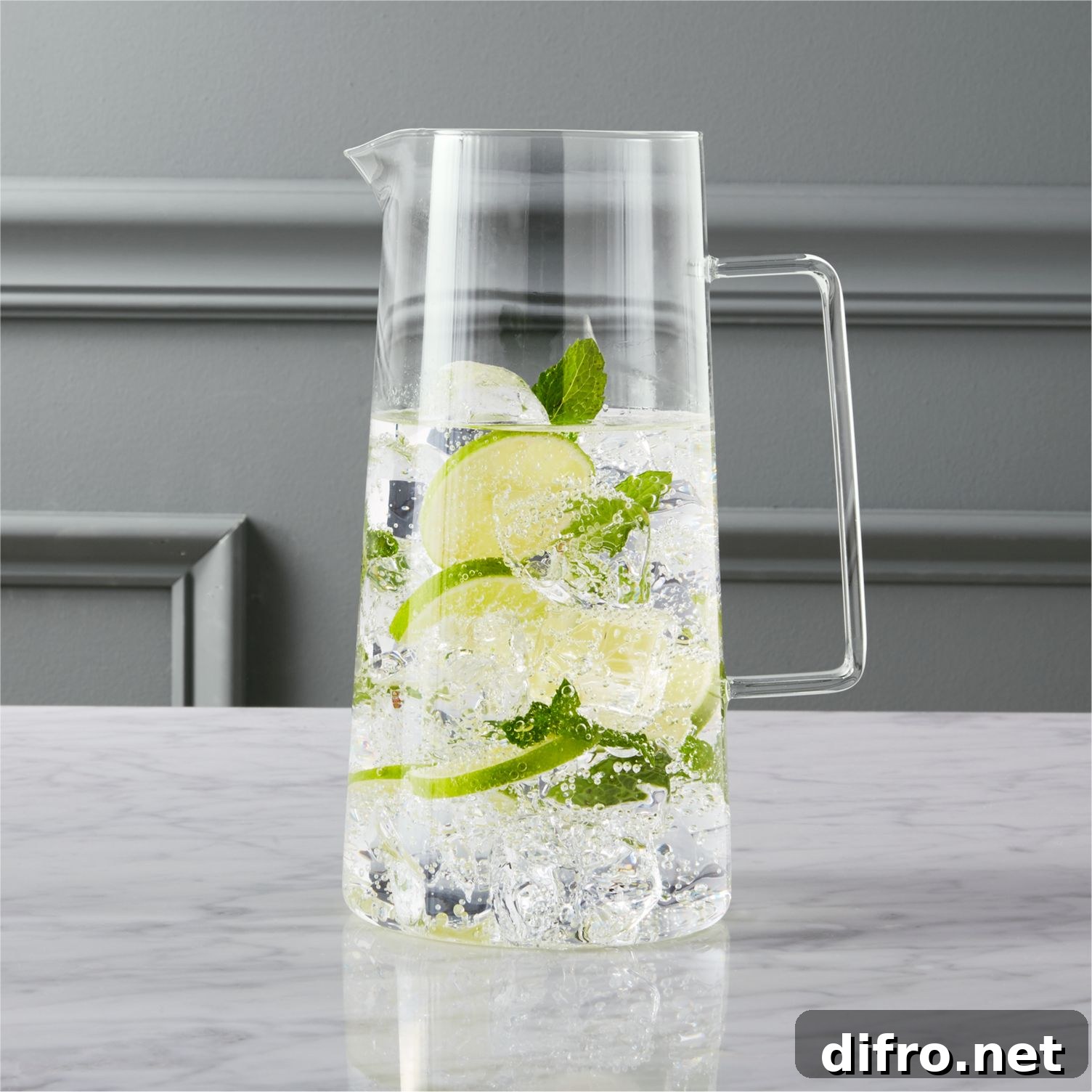Beaker glass pitcher