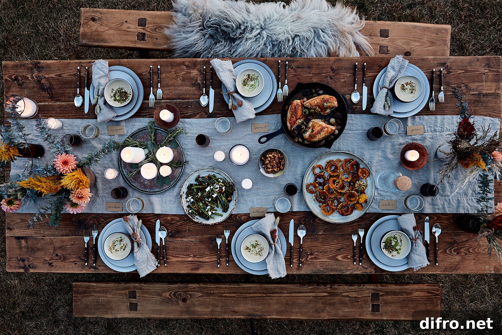 Stunning outdoor dining with fall theme