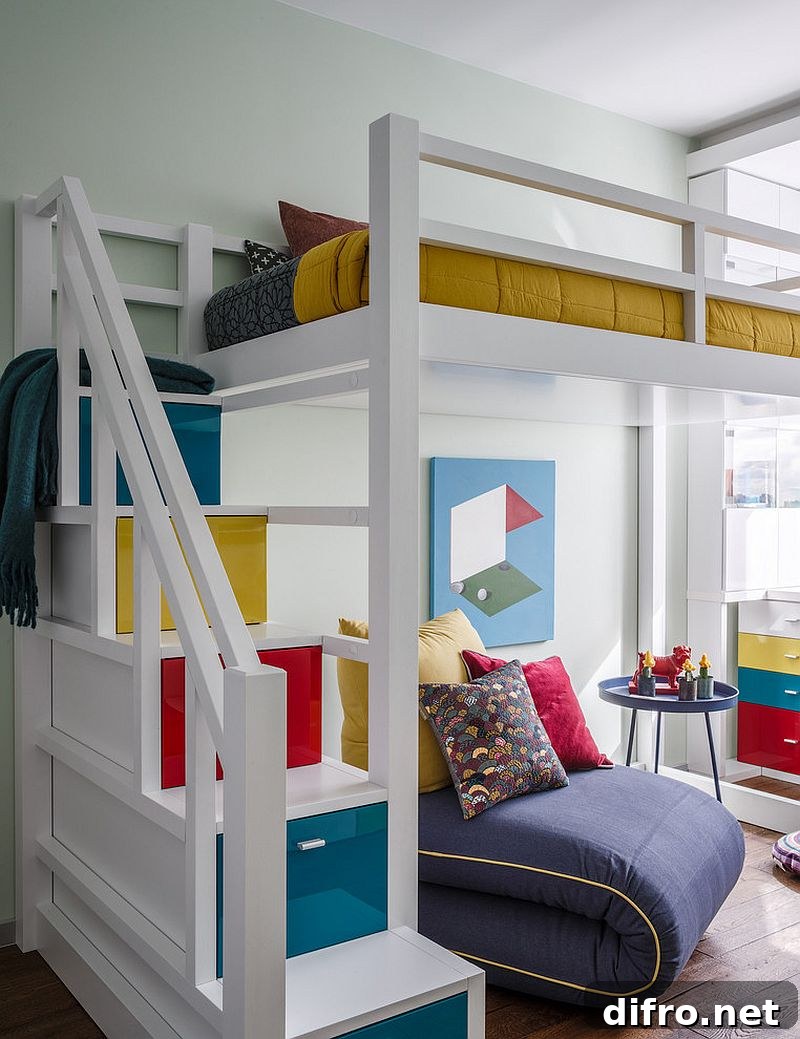Staircase with storage to bed