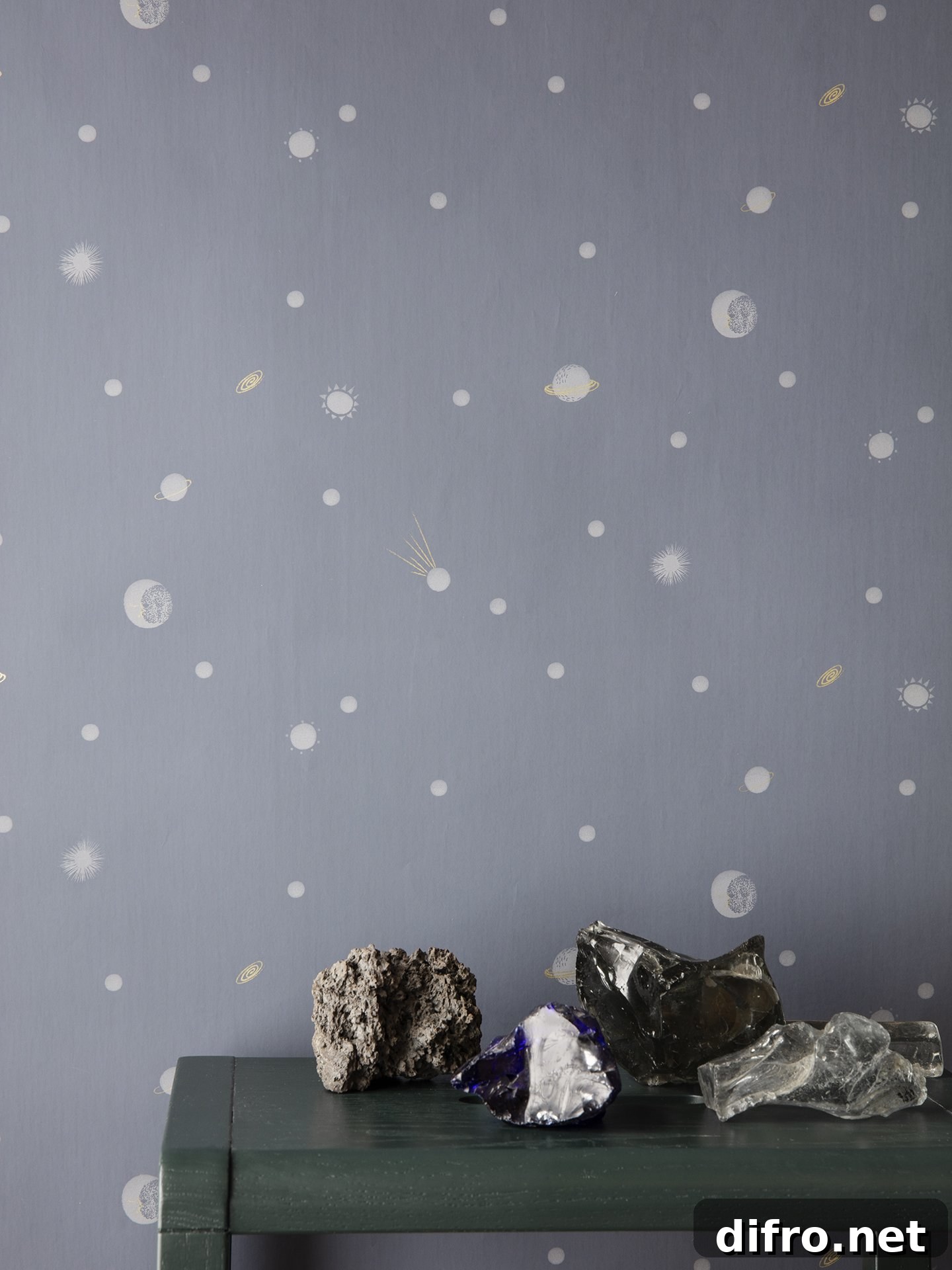 gray wallpaper with celestial pattern
