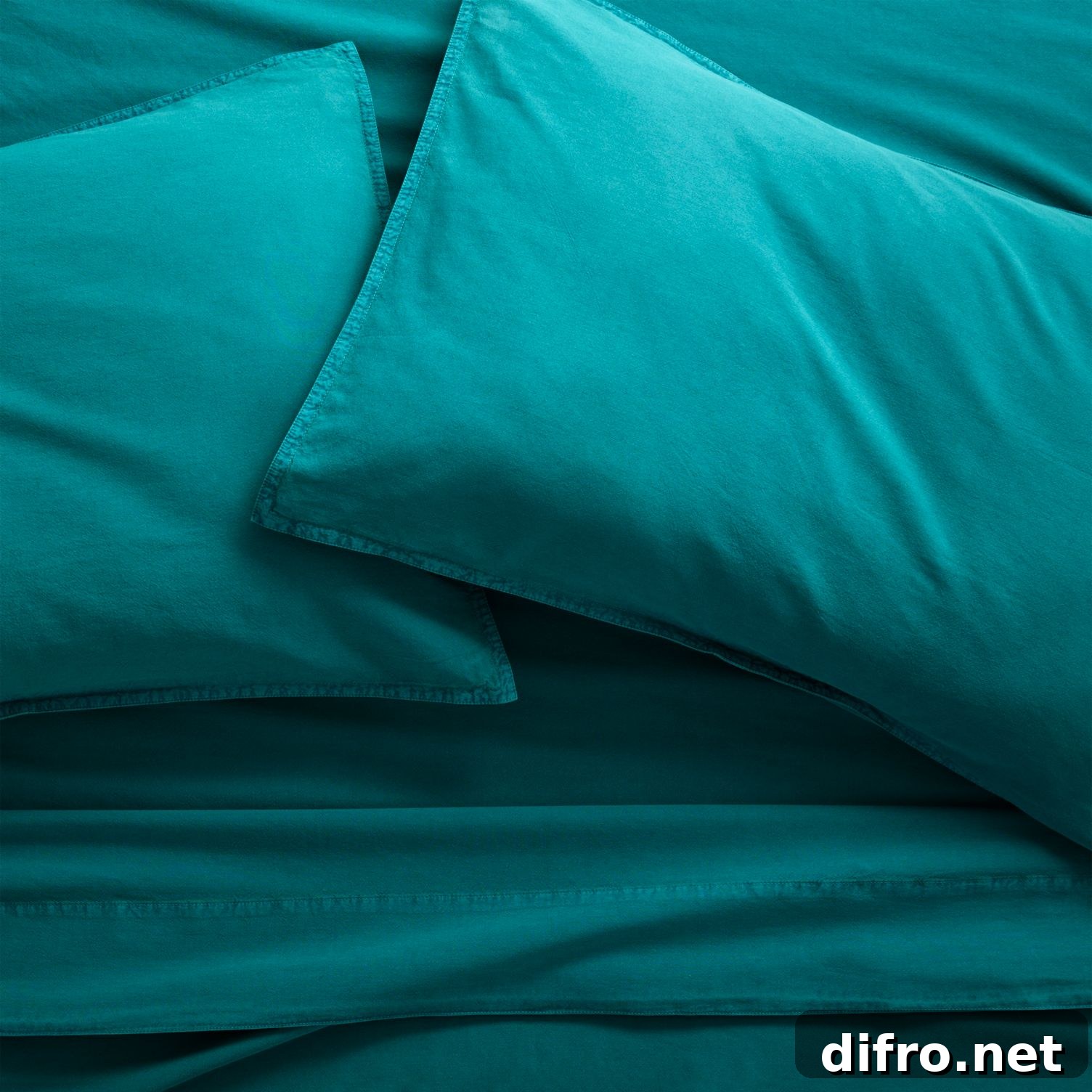 Teal bedding set