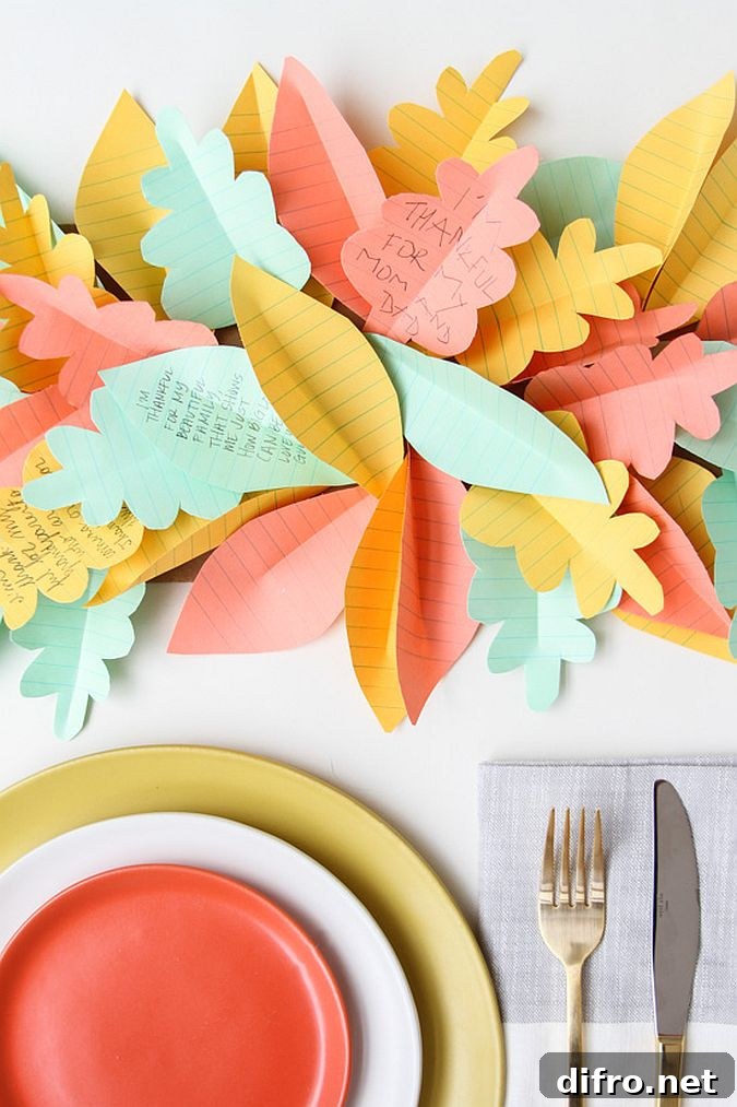 Easy last-minute Thanksgiving DIY idea with craft paper