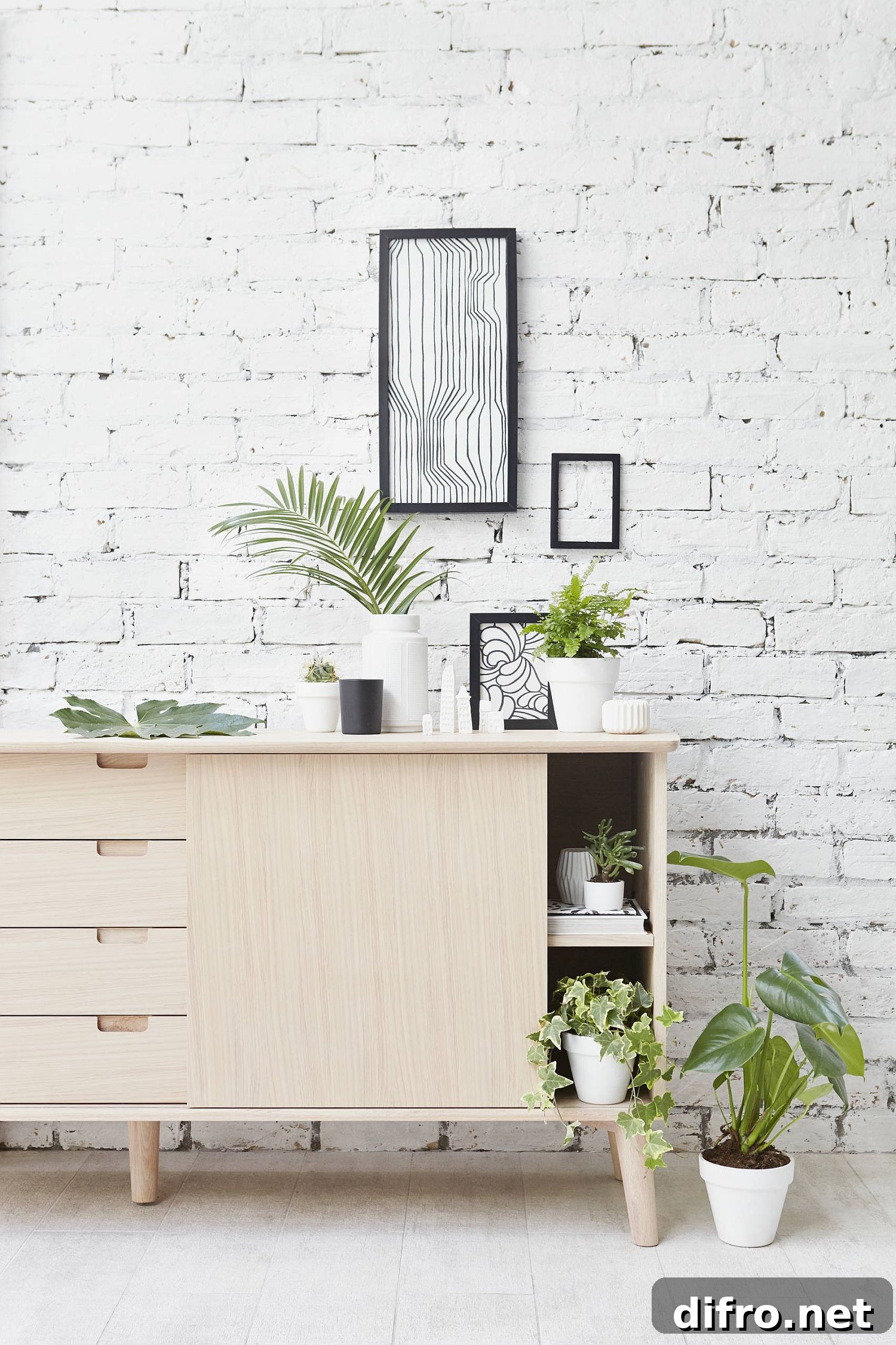 Living room with a brick wallpaper section that can be changed later