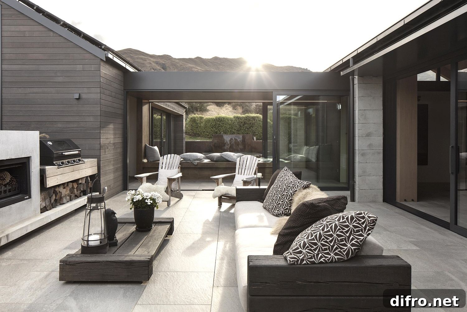 Central courtyard of the house with a comfortable sitting area