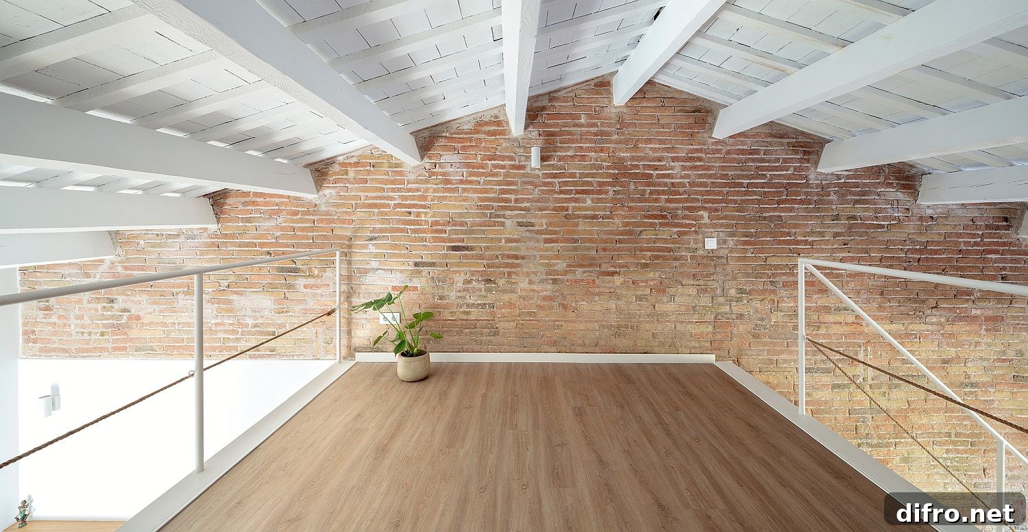 Upper level mezzanine of the small Barcelona apartment