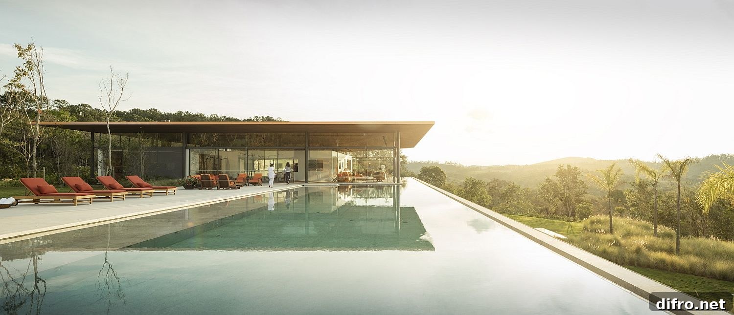 Bela Vista House landscape and infinity pool