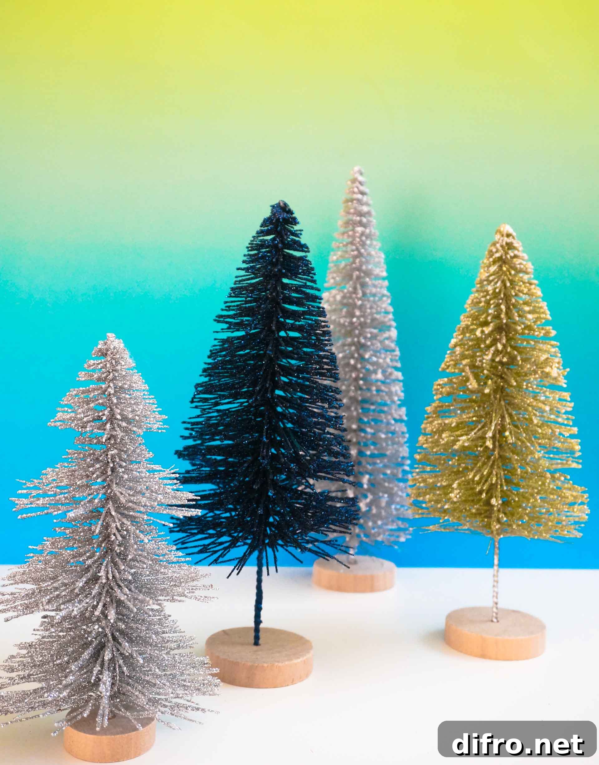 Metallic bottle brush trees