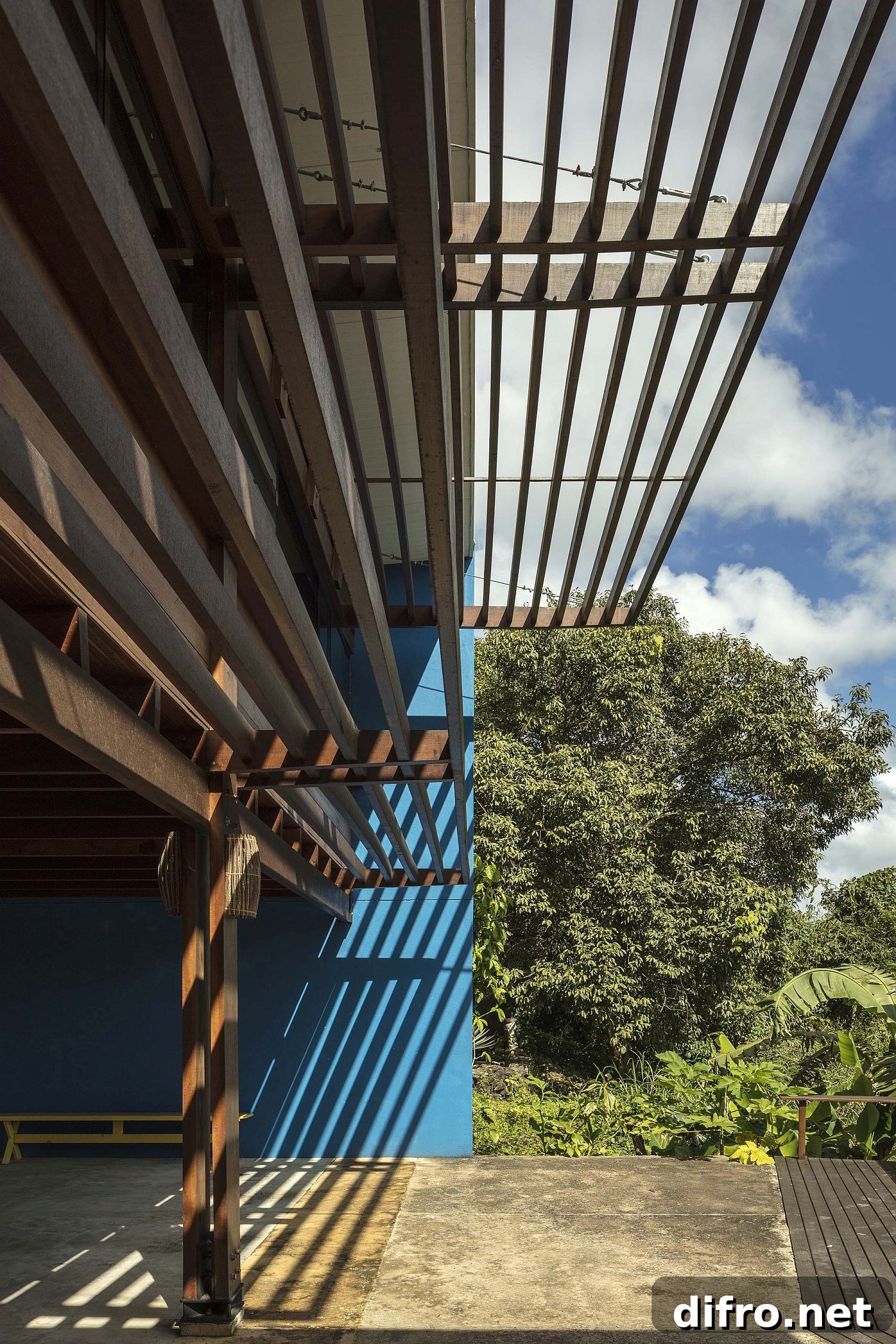 Open wooden structure