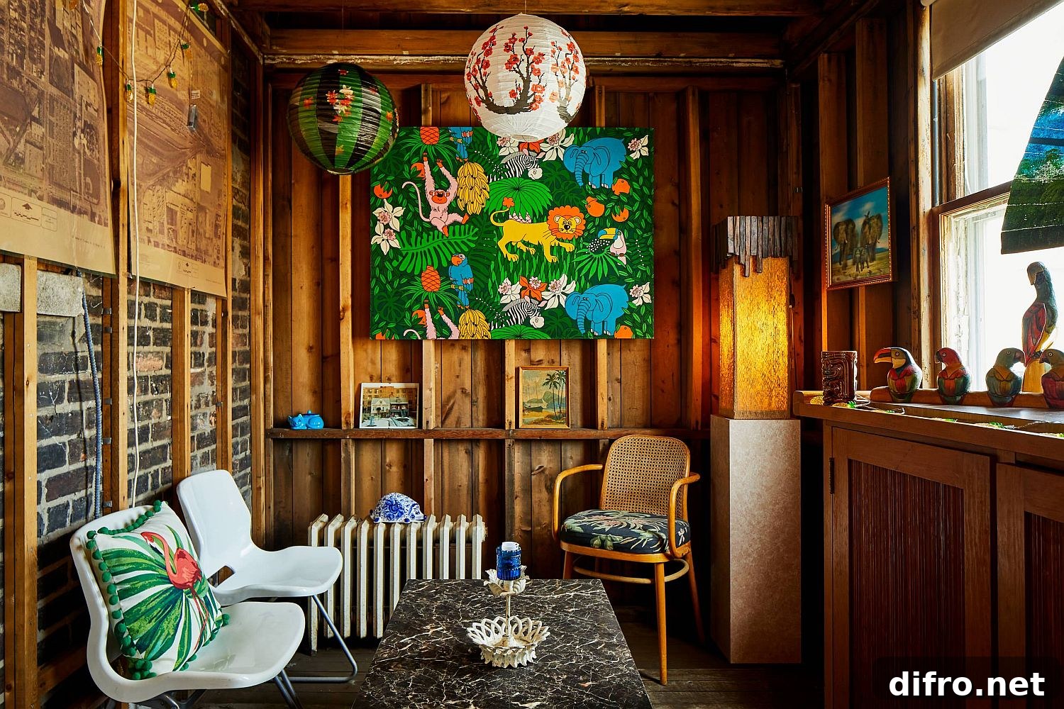 Cozy tropical living room with colorful art