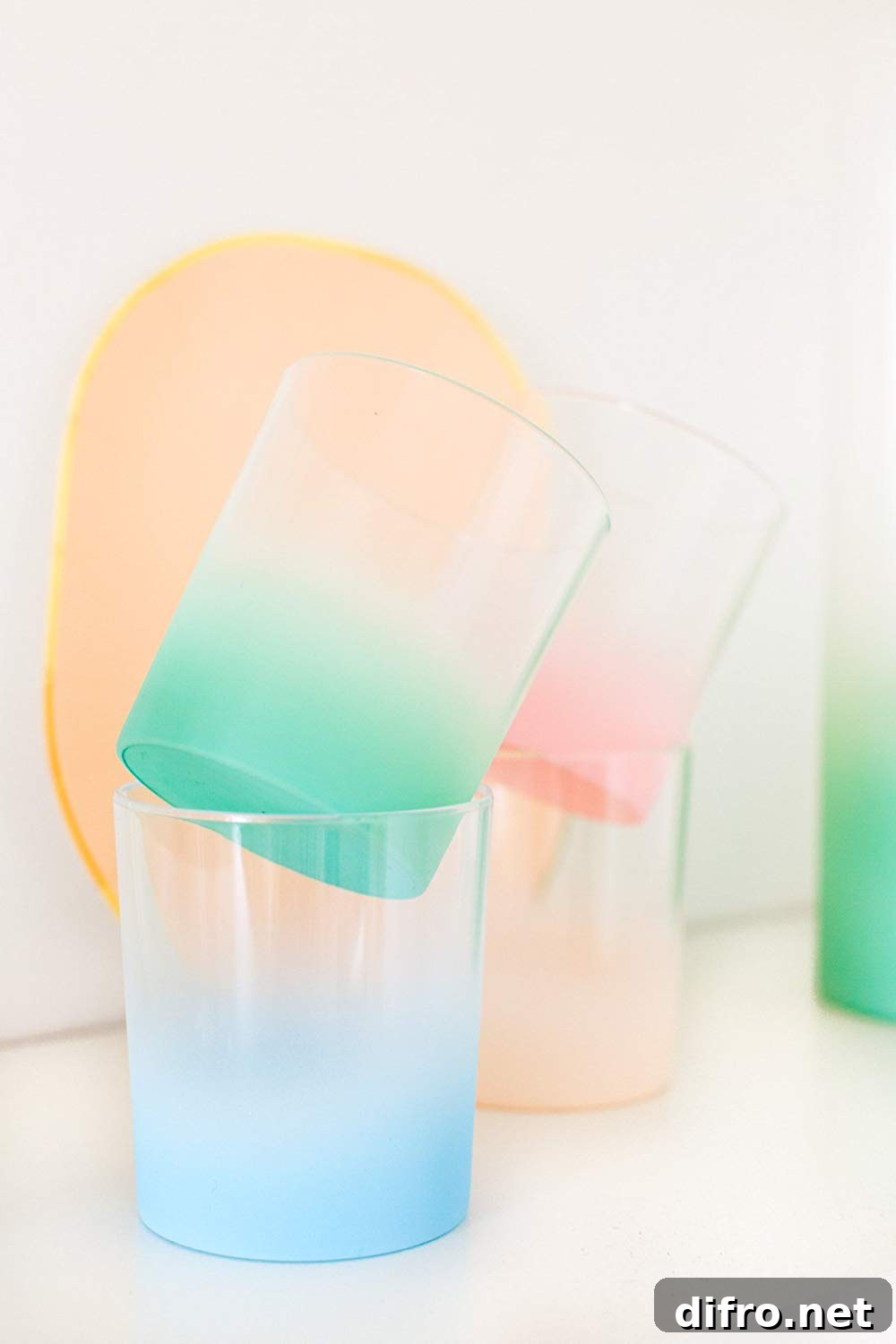 Ombre Wall Ideas for Large and Small Rooms 8 Ombre cups