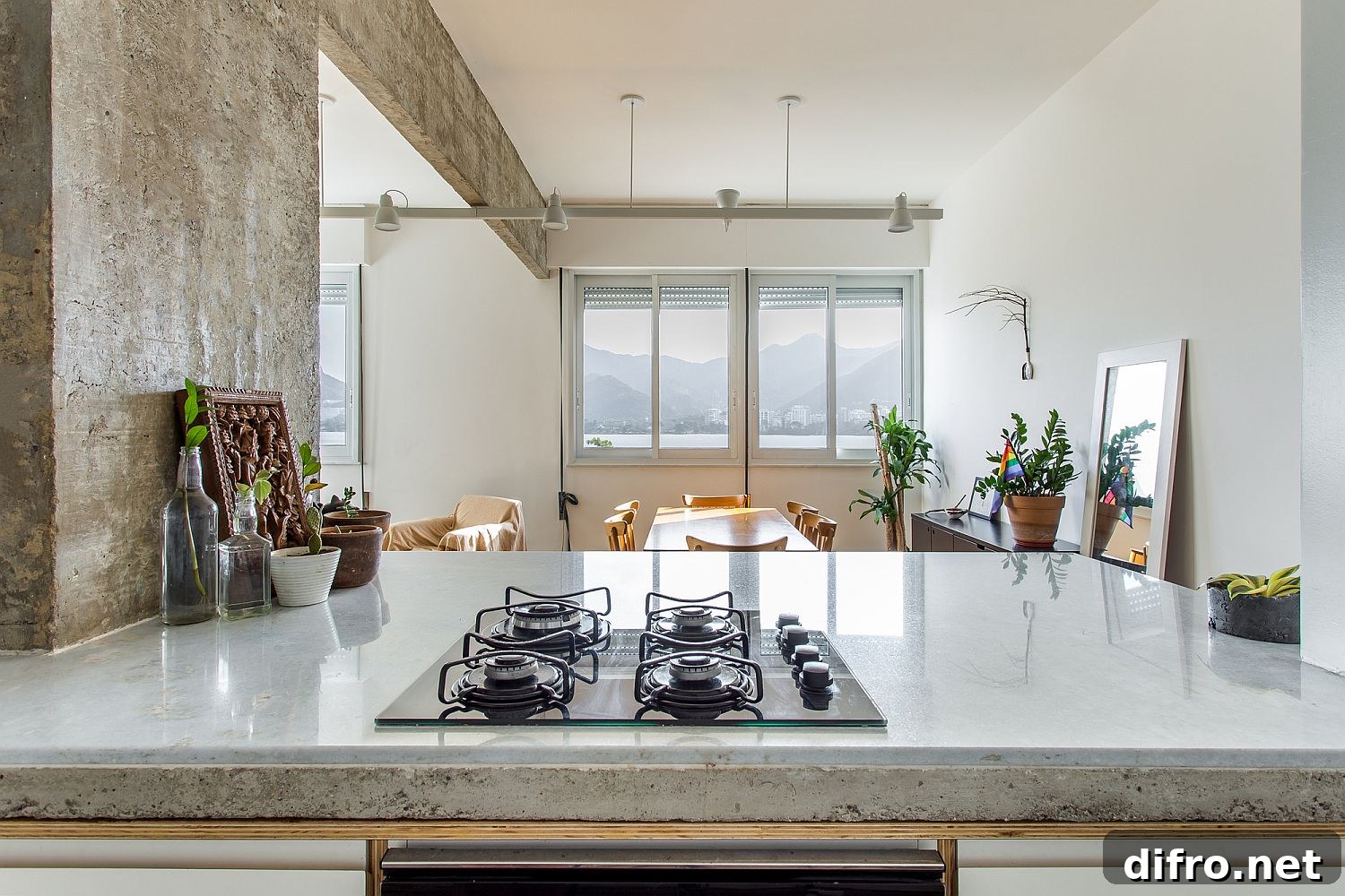 Modern and industrial finishes combined