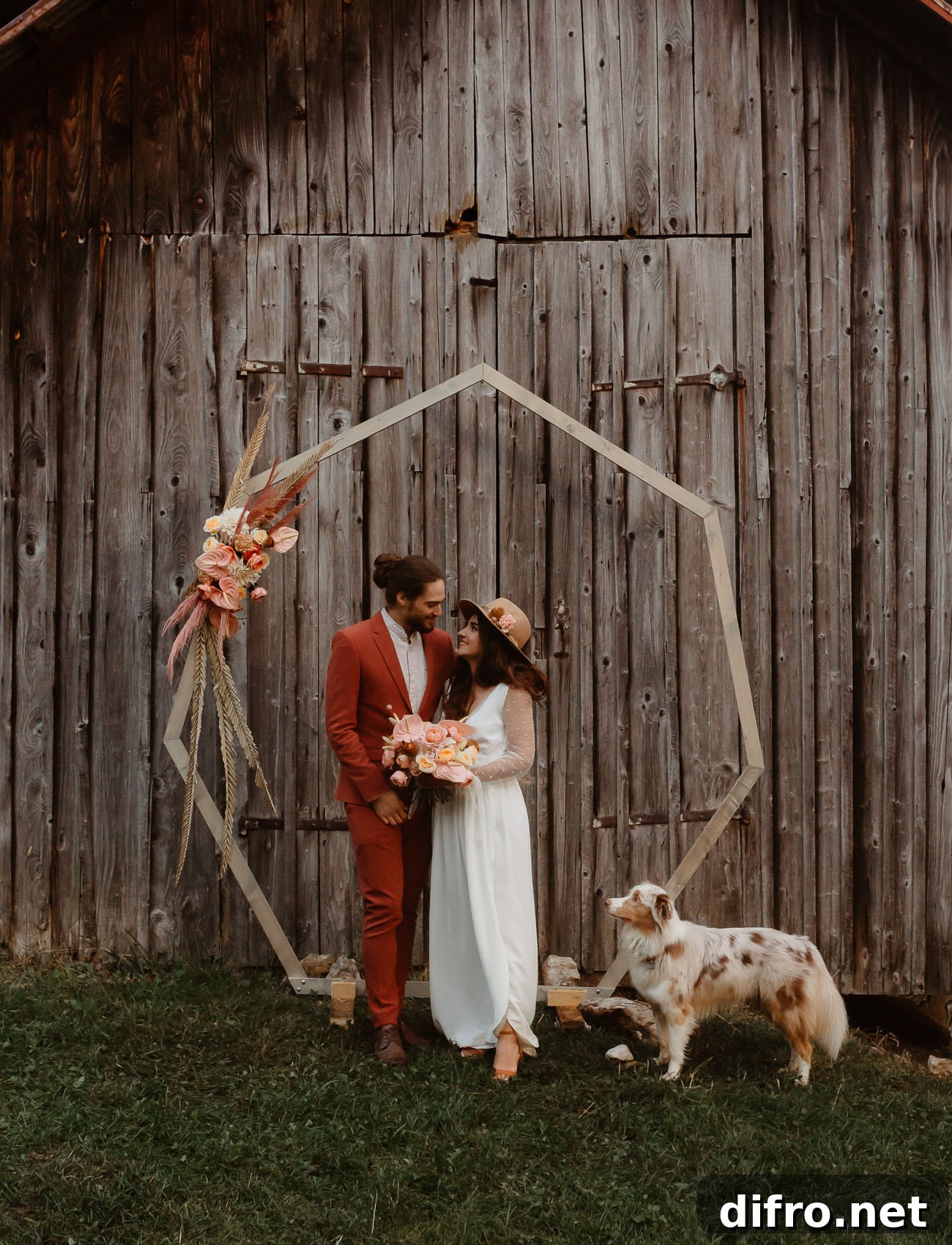 Modern hexagonal wedding arch