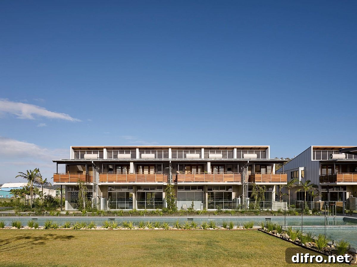 Multiple live-work units set within landscaped surroundings
