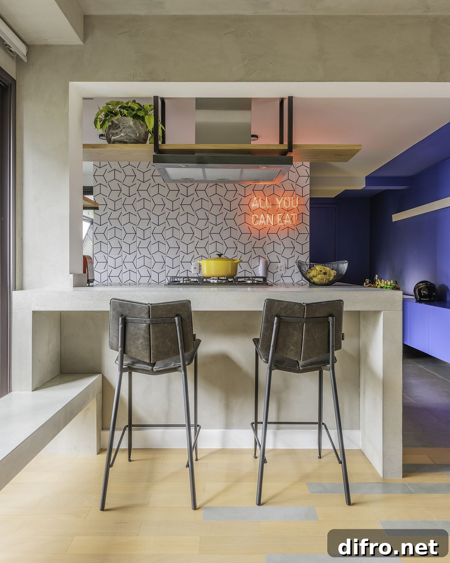 Neon sign in kitchen of Flora Apartment