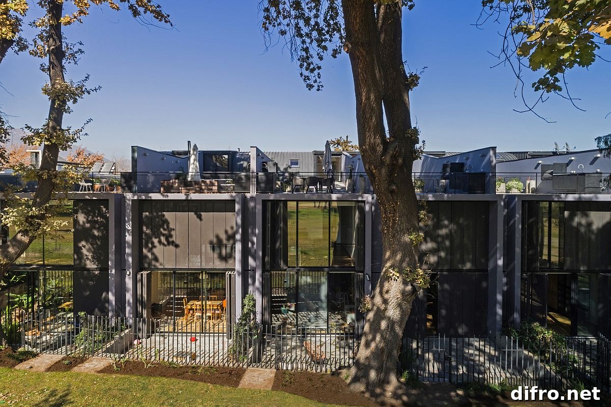 Fabulous modern townhouses in Santiago with each having their own private yard