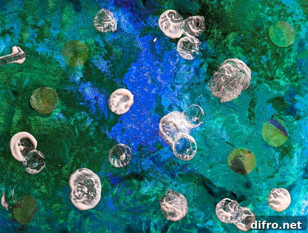 Ocean art with bubbles and pearls