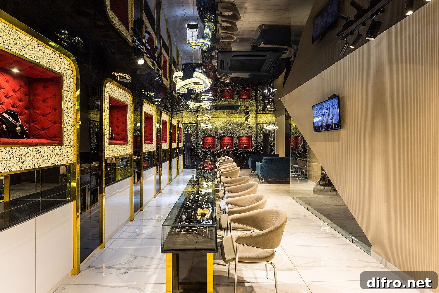 Golden display frames accentuate modernity in the interior