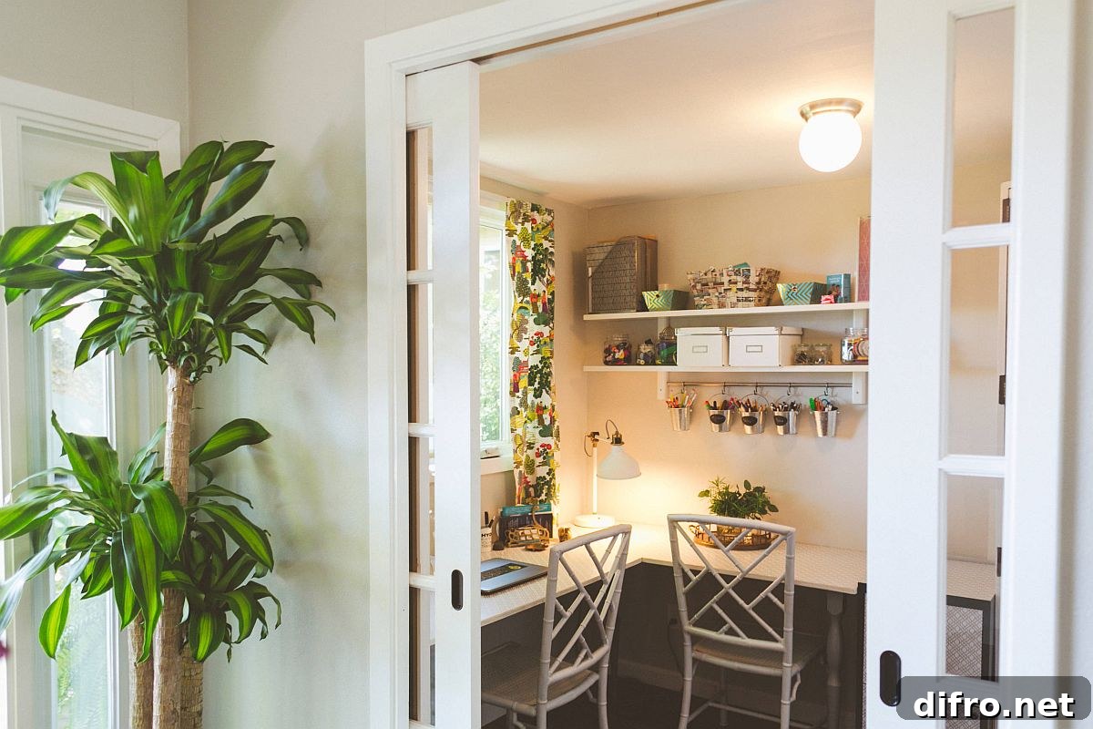 Tiny niche turned into workspace