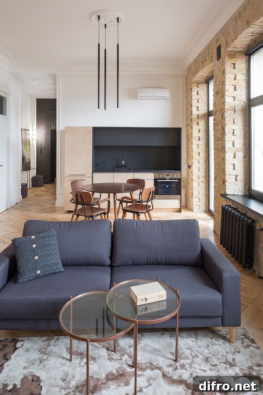 Open-plan living in the renovated Kyiv apartment