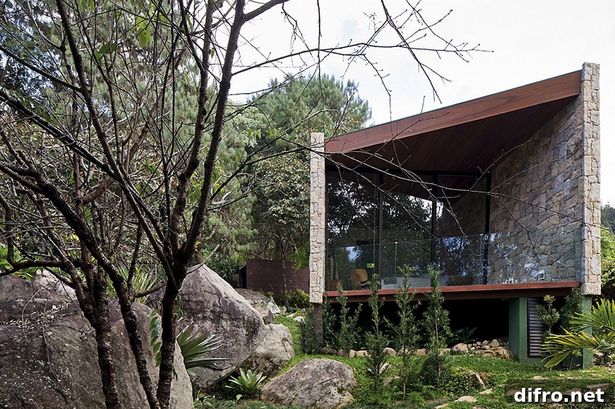 Contemporary writer’s retreat exterior view
