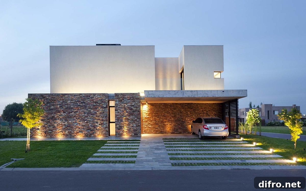 Street facade of contemporary House A in Buenos Aires