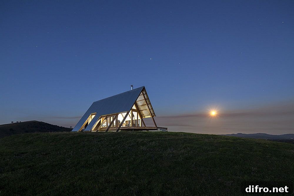 Kimo Hut design stands out in the natural backdrop