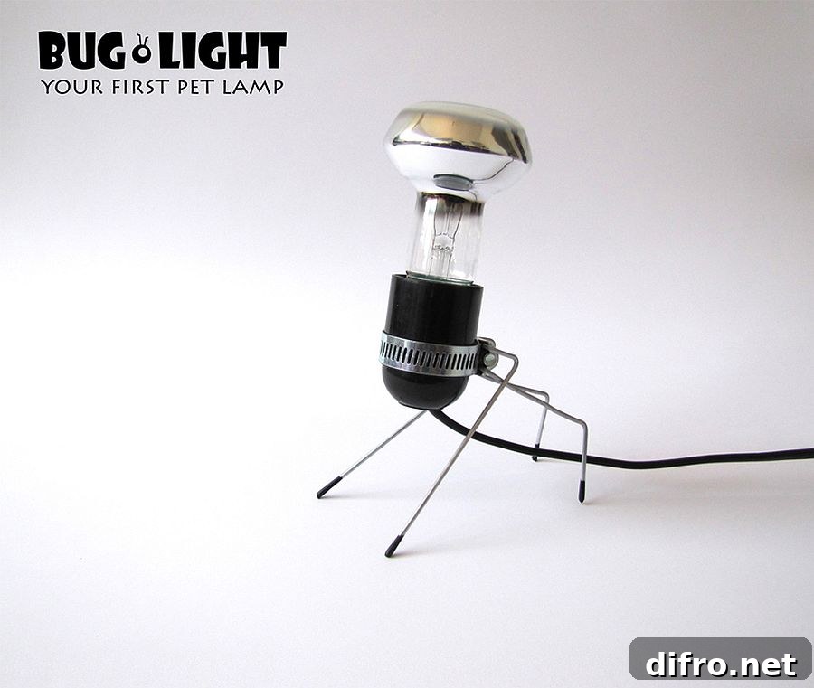 Quirky bug-inspired table lamp