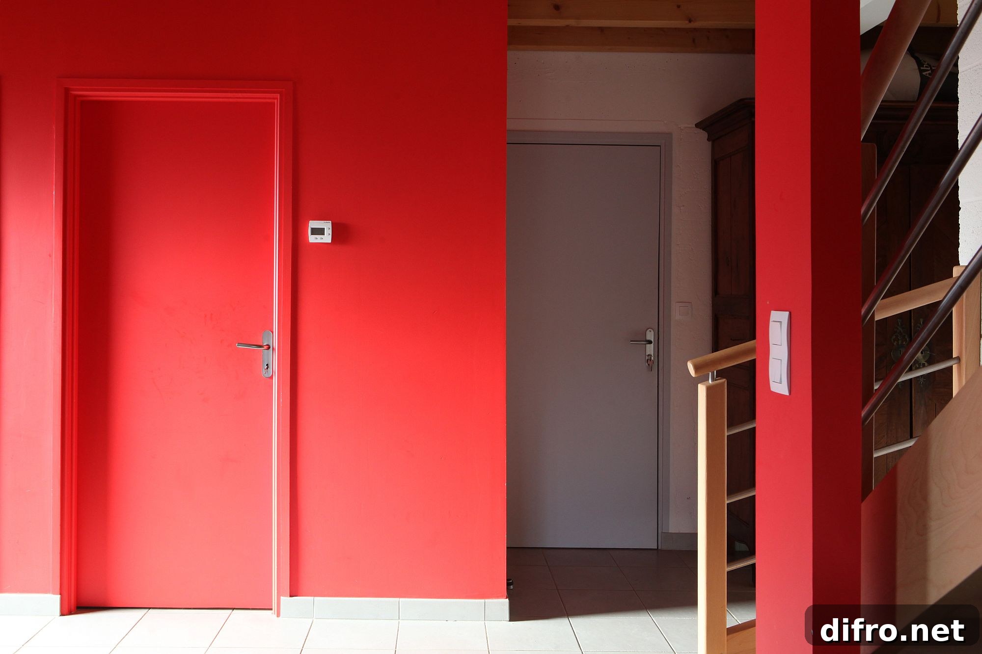 Bright interior accent in the eco-friendly French home