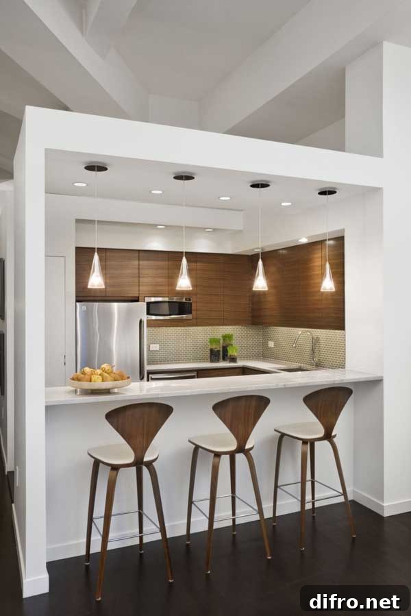 Contemporary dining area in the renovated loft