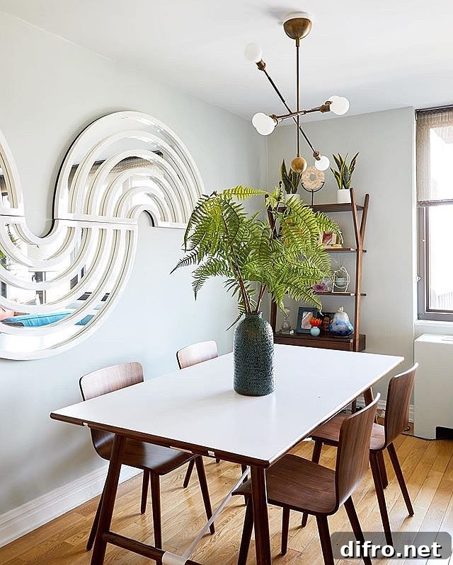 Small dining nook with wooden corner shelf