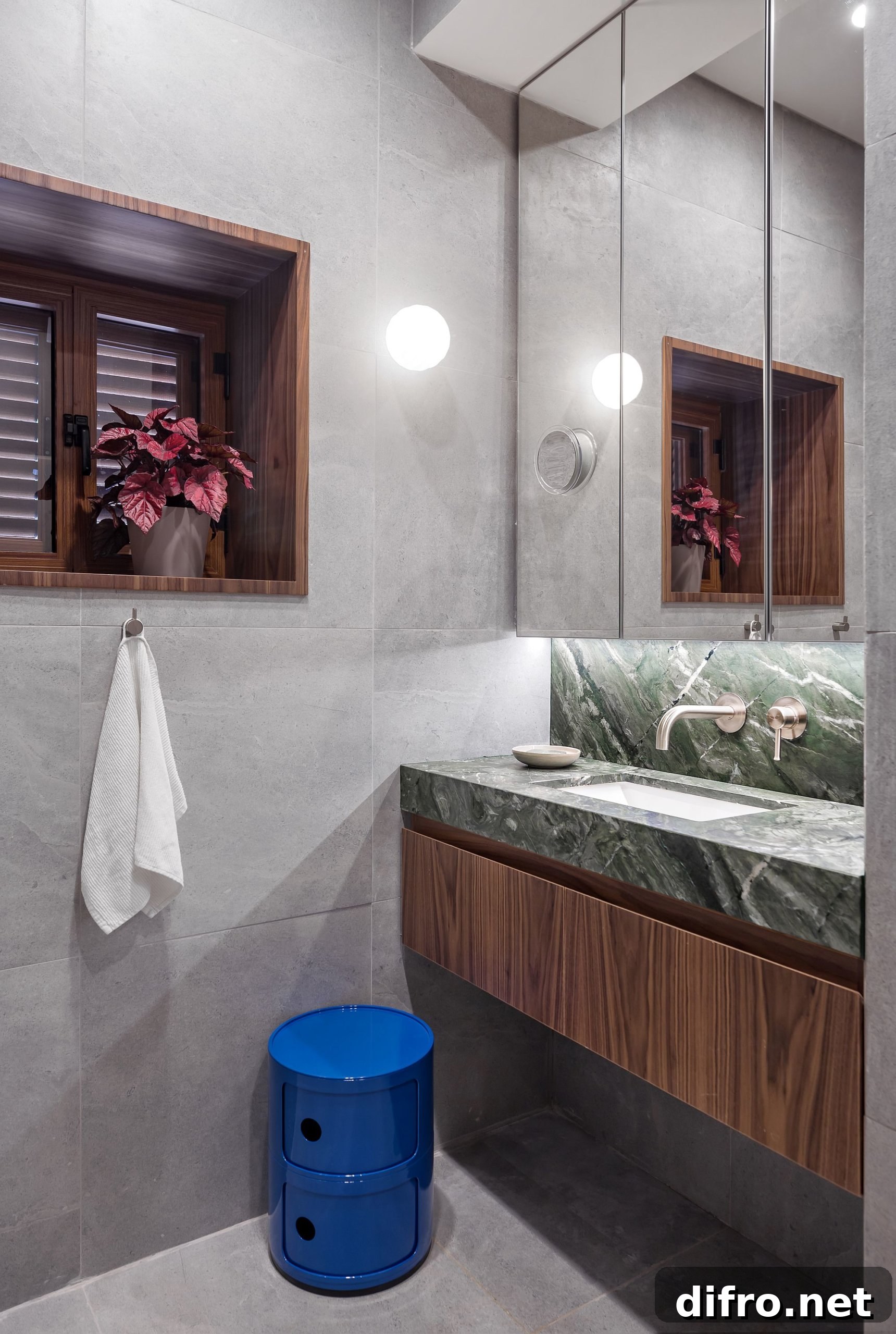 Green marble countertops in the bathroom