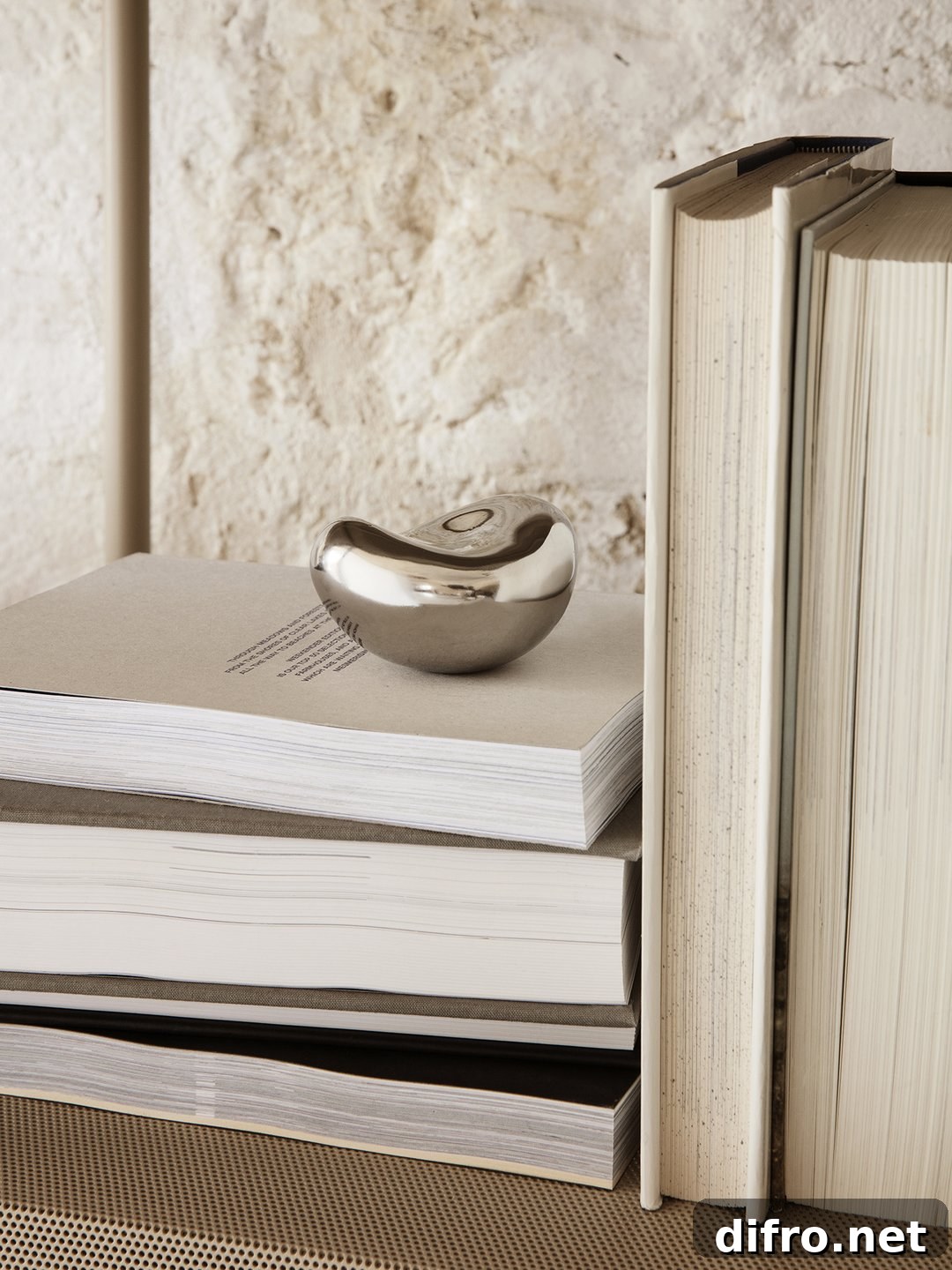 Stainless steel small sculptural object