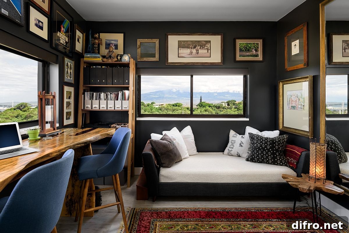 Charming tropical style home office in black with custom wooden décor