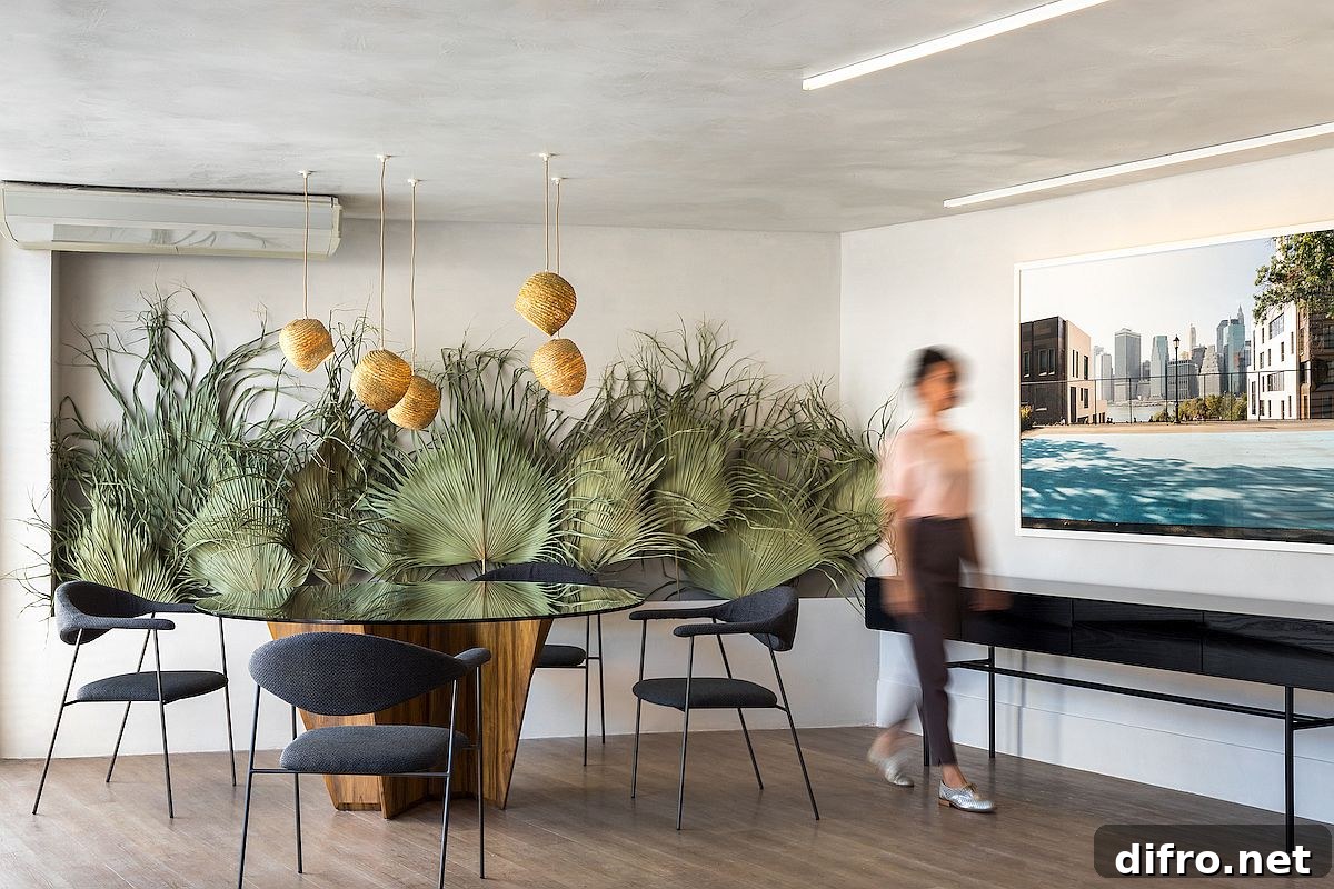 Dining area with dried palm leaves display