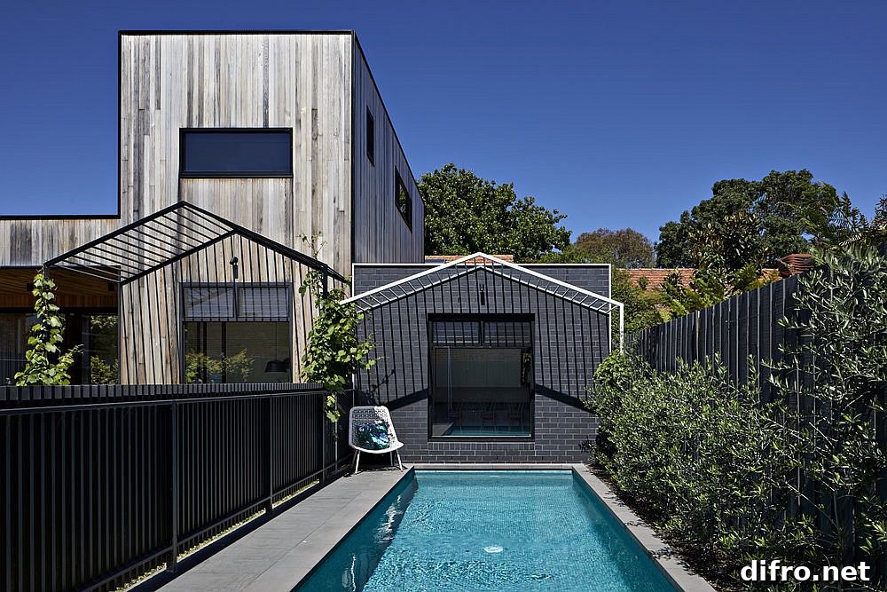 Pool area and small deck with wood extension