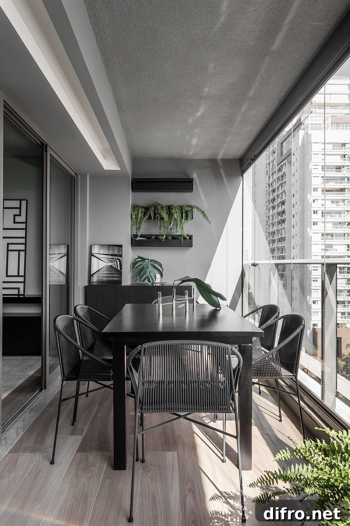 Balcony dining with city view