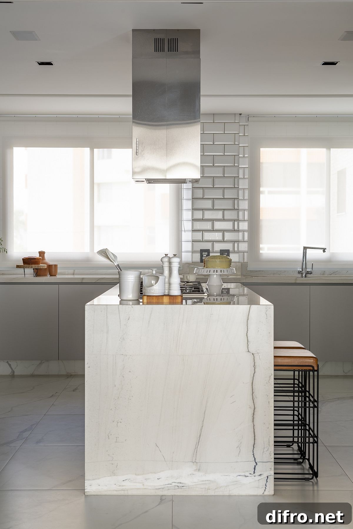 Mont Blanc quartz kitchen island
