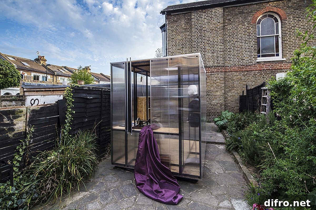 Create your own living and working space with Minima Moralia