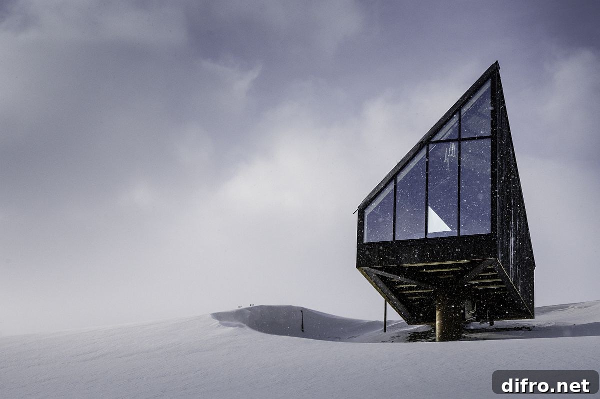 Diamanten Cabin on snow-clad slopes in Oppdal, Norway