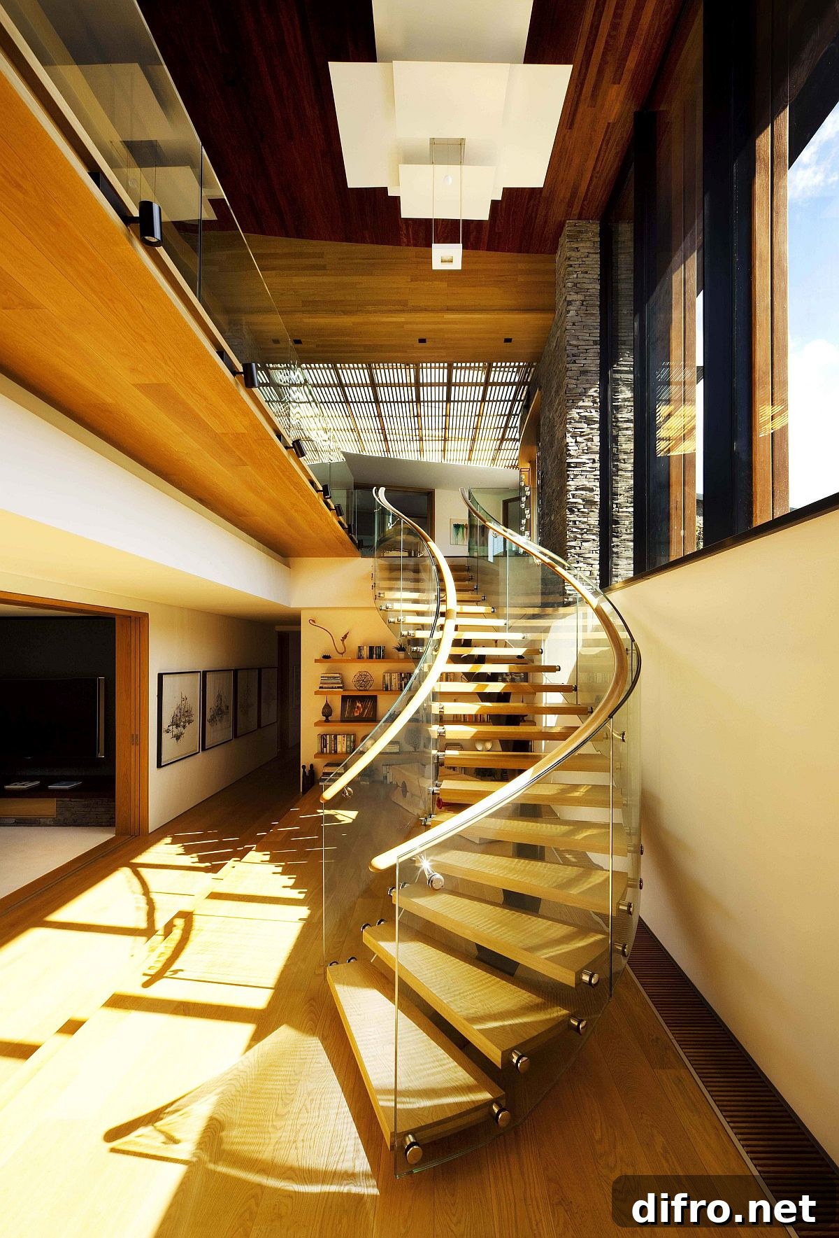 Curvy staircase leading to the upper level