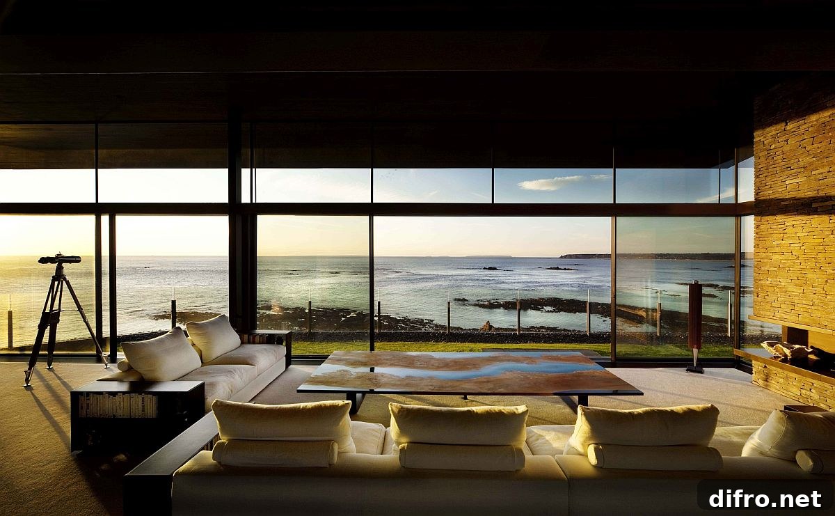 Sea views and sunsets from Logie Point House
