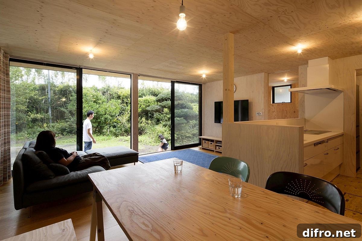Seamless indoor-outdoor connectivity