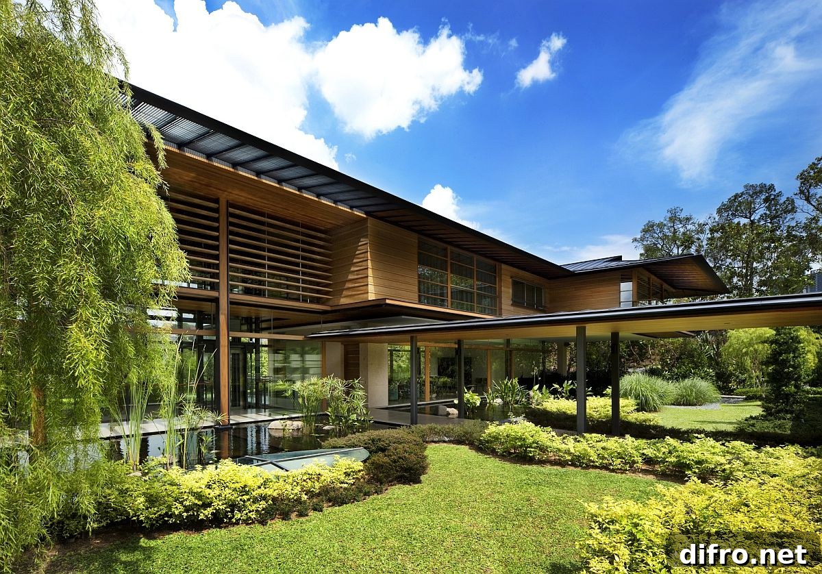 Front elevation of Tembusu House by Guz Architects